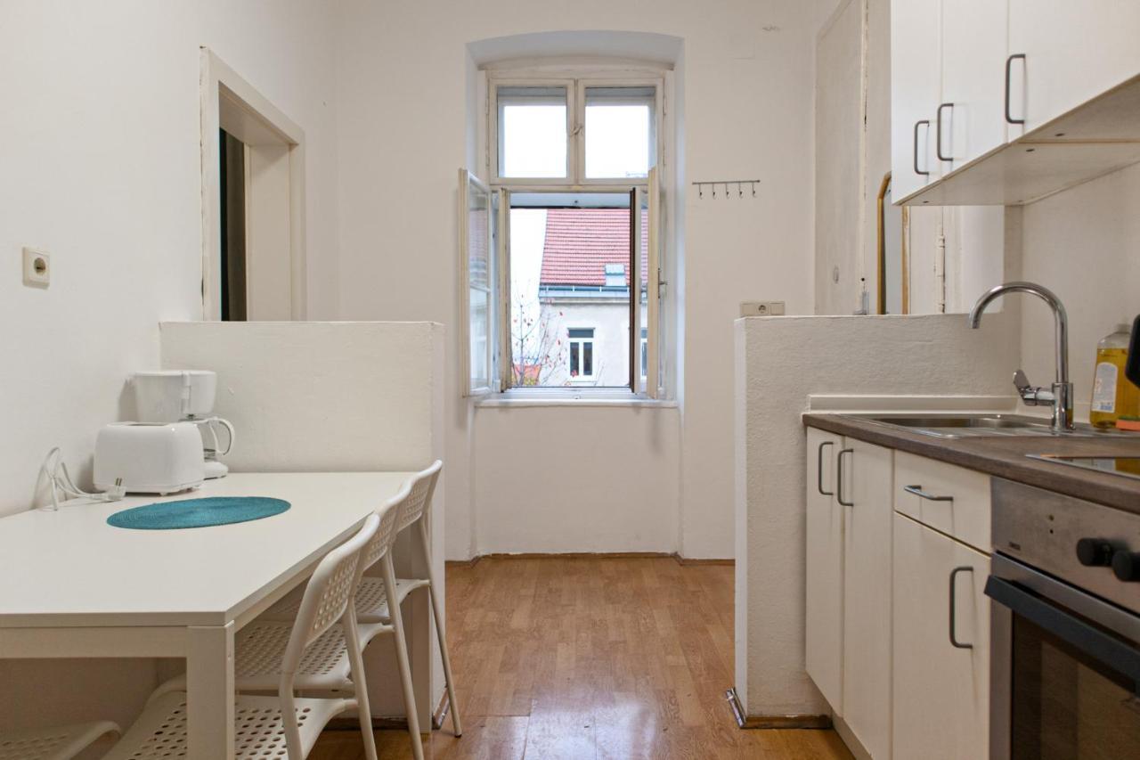 Spacious 2Br Apt.-Near Wiener Stadthalle Bagian luar foto
